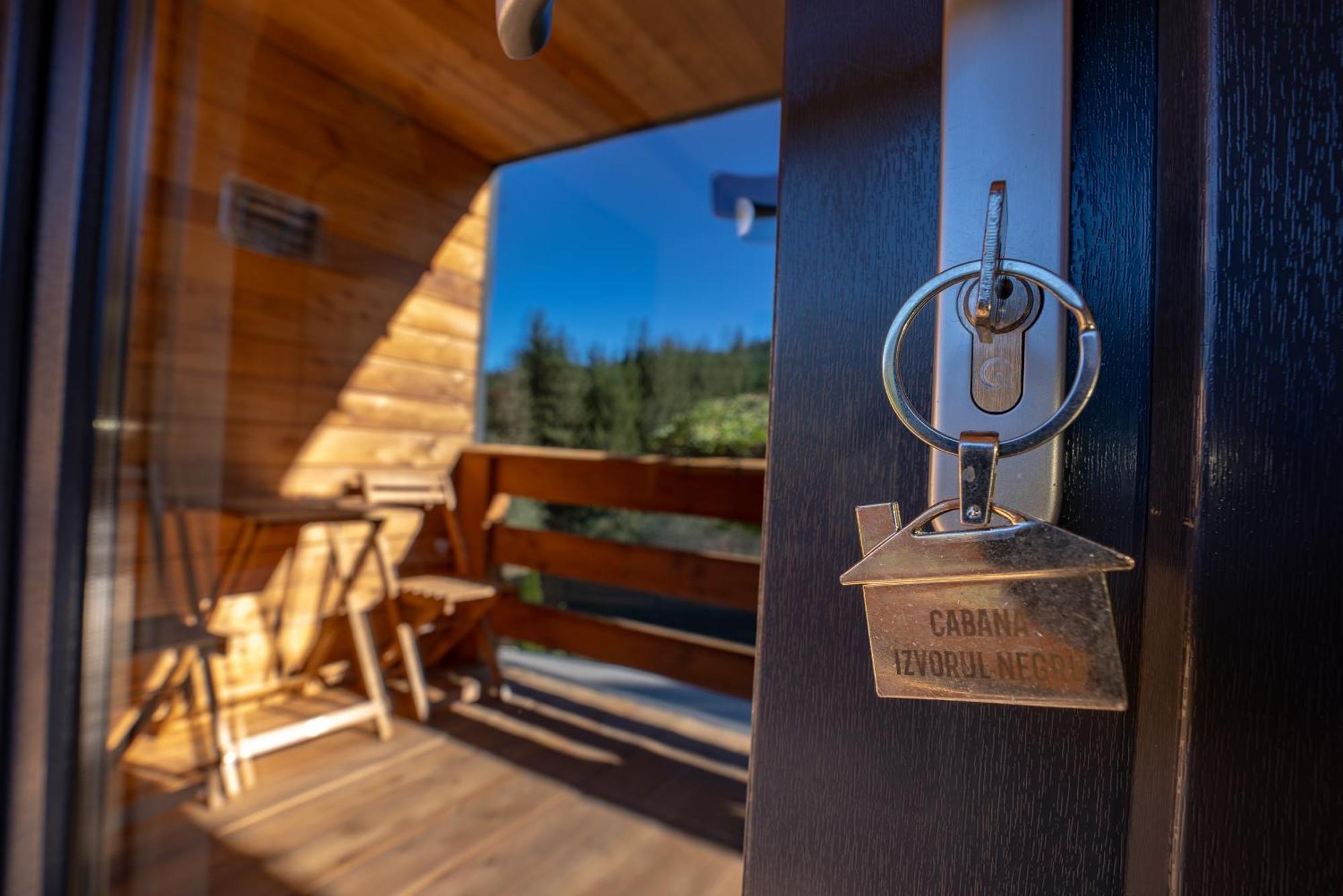 Casa Izvorul Negru Moisei Bed & Breakfast Dış mekan fotoğraf